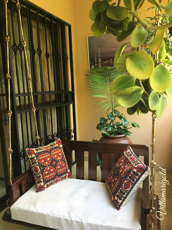 Hanging Furniture For Your Home Villa Marigold Hanging Beds And Chairs Also Bring In A Unique Character To Your Decor I Have Compiled Some Beautiful Furniture For You Here Enjoy